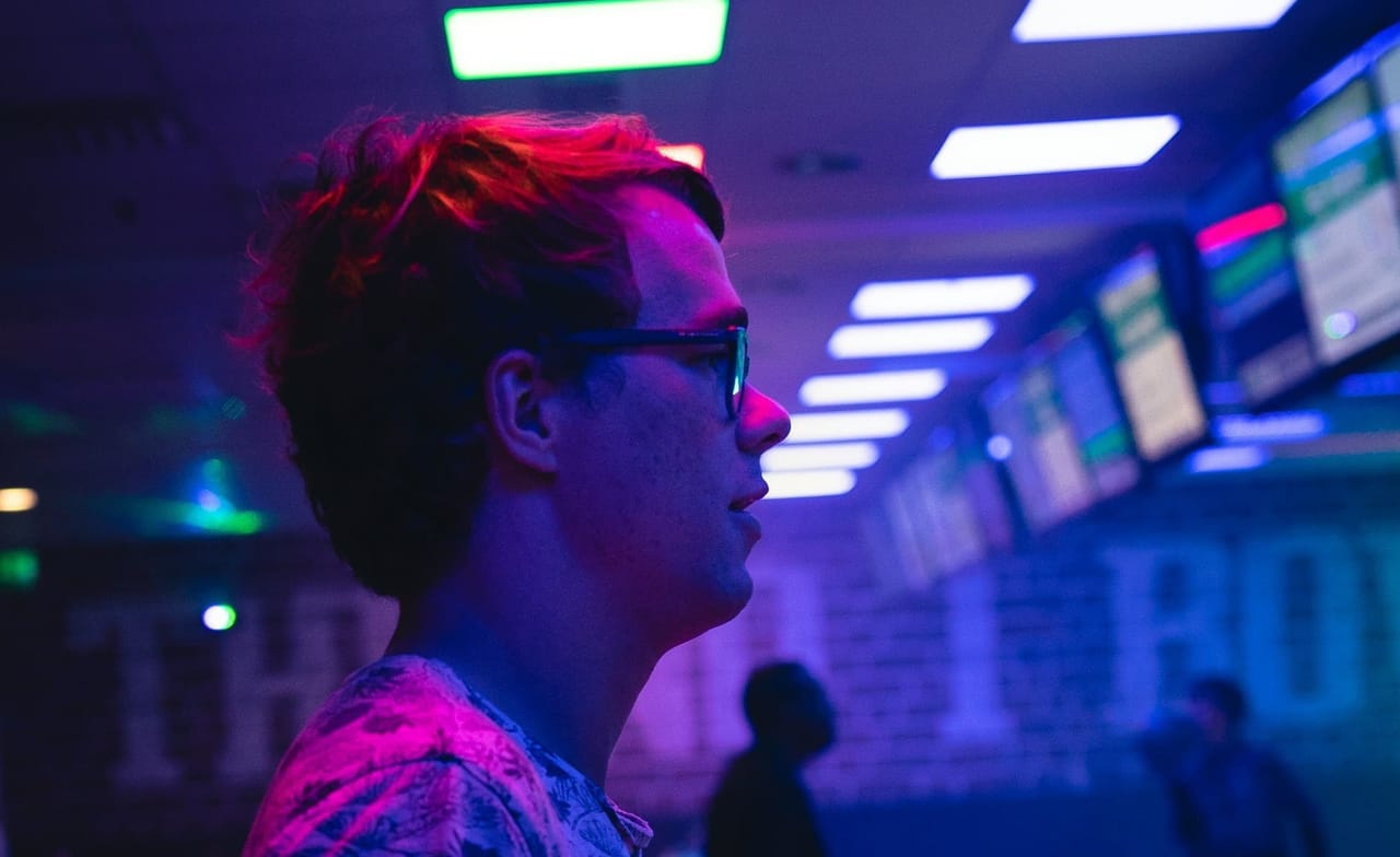 Party bowling i Aarhus – din guide til power bowling, rød kegle og feststemning