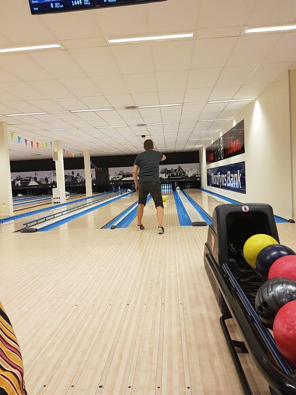 Odense Bowlinghal & Simgolf Center